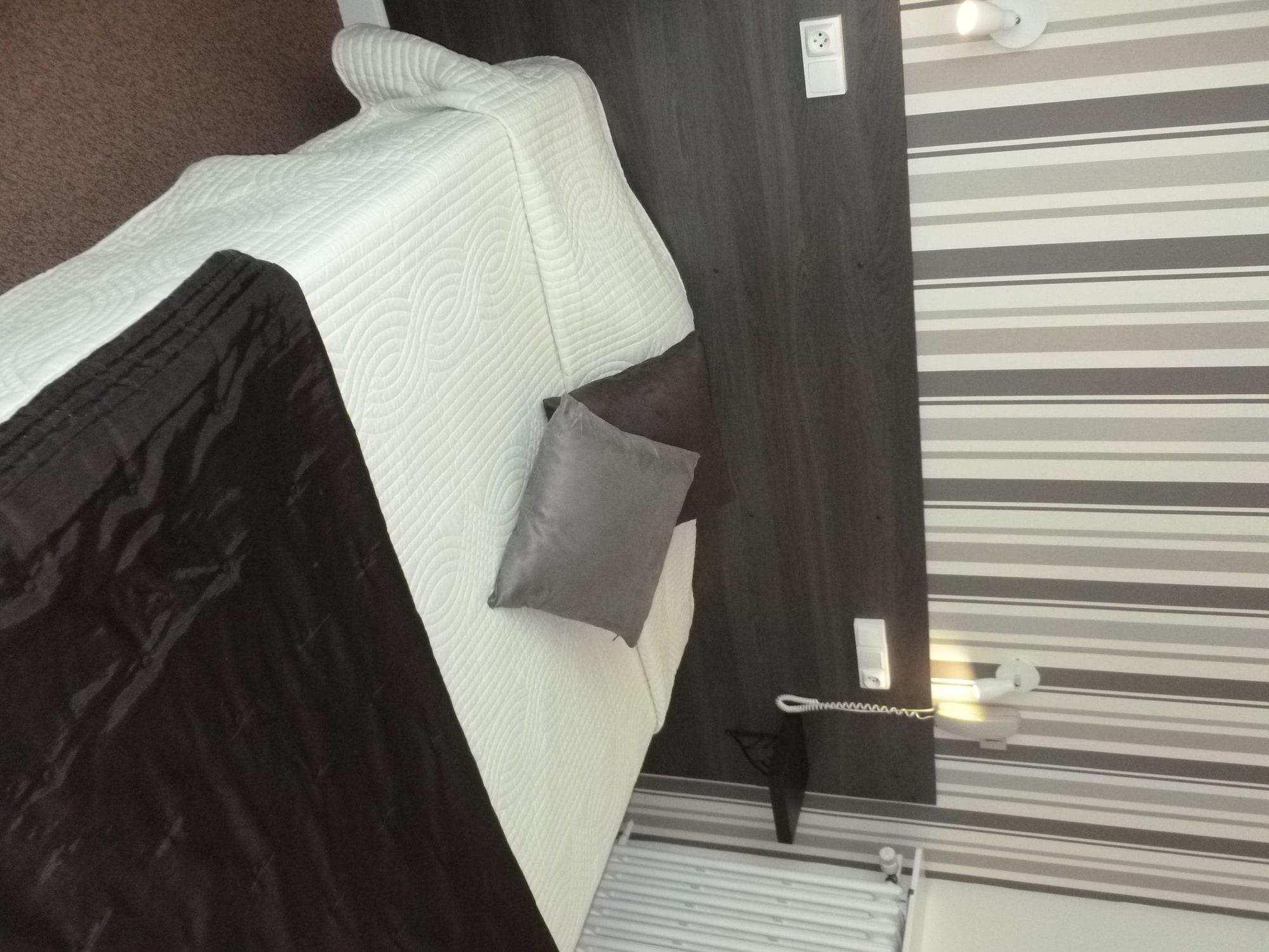 Hotel Richelieu, Le Havre Centre-Ville, Perret Zewnętrze zdjęcie
